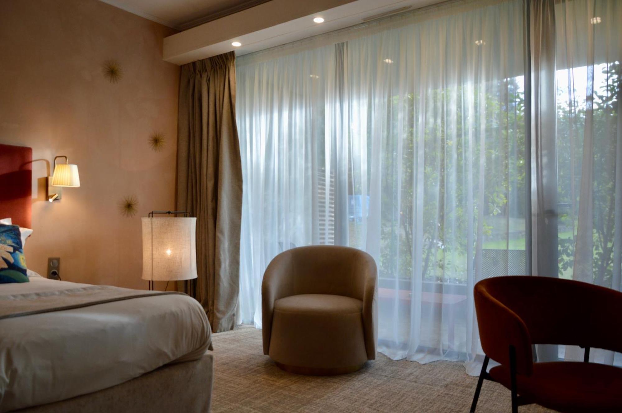 Best Western Sevan Parc Hotel Pertuis Eksteriør billede