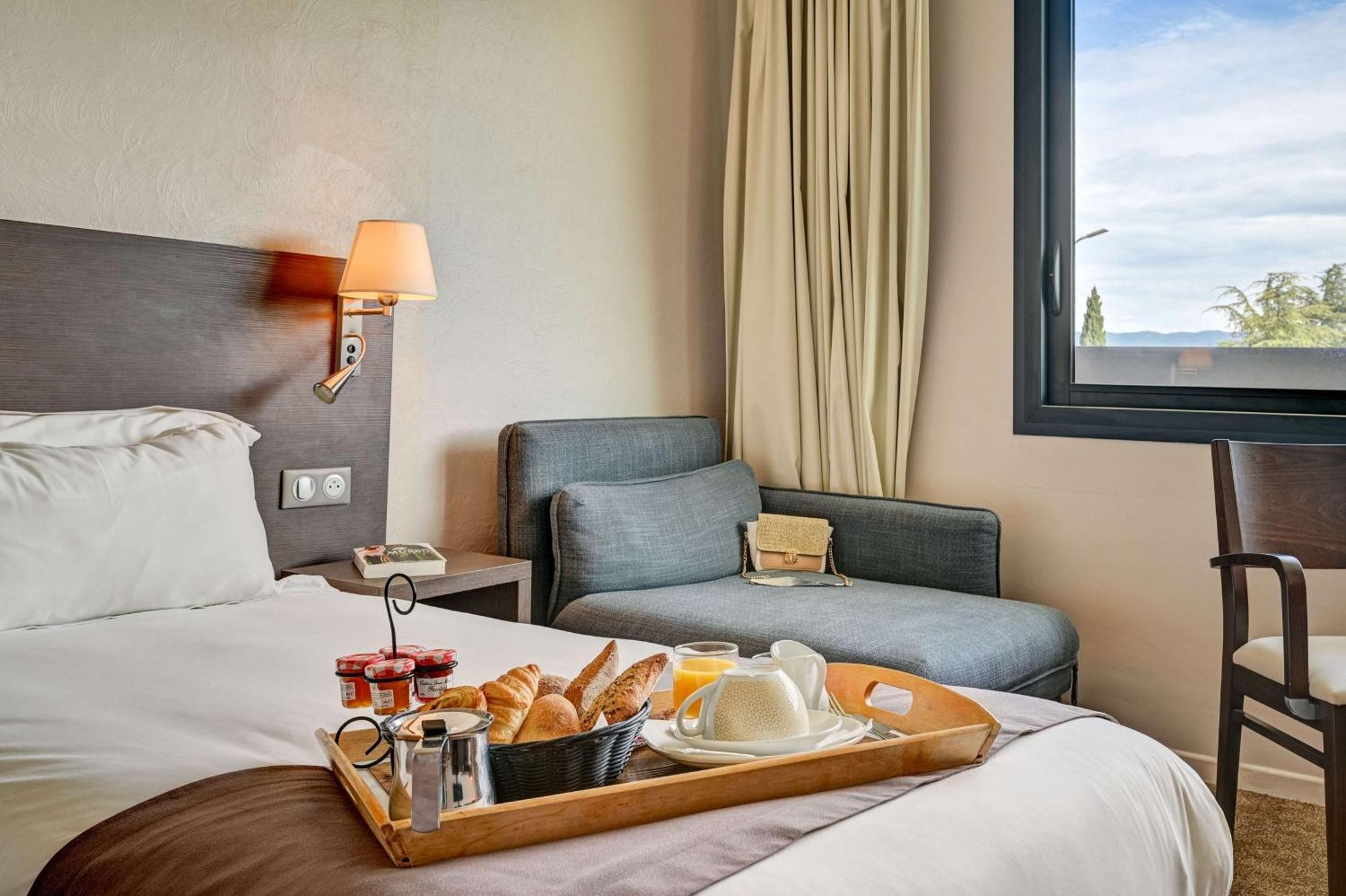 Best Western Sevan Parc Hotel Pertuis Eksteriør billede