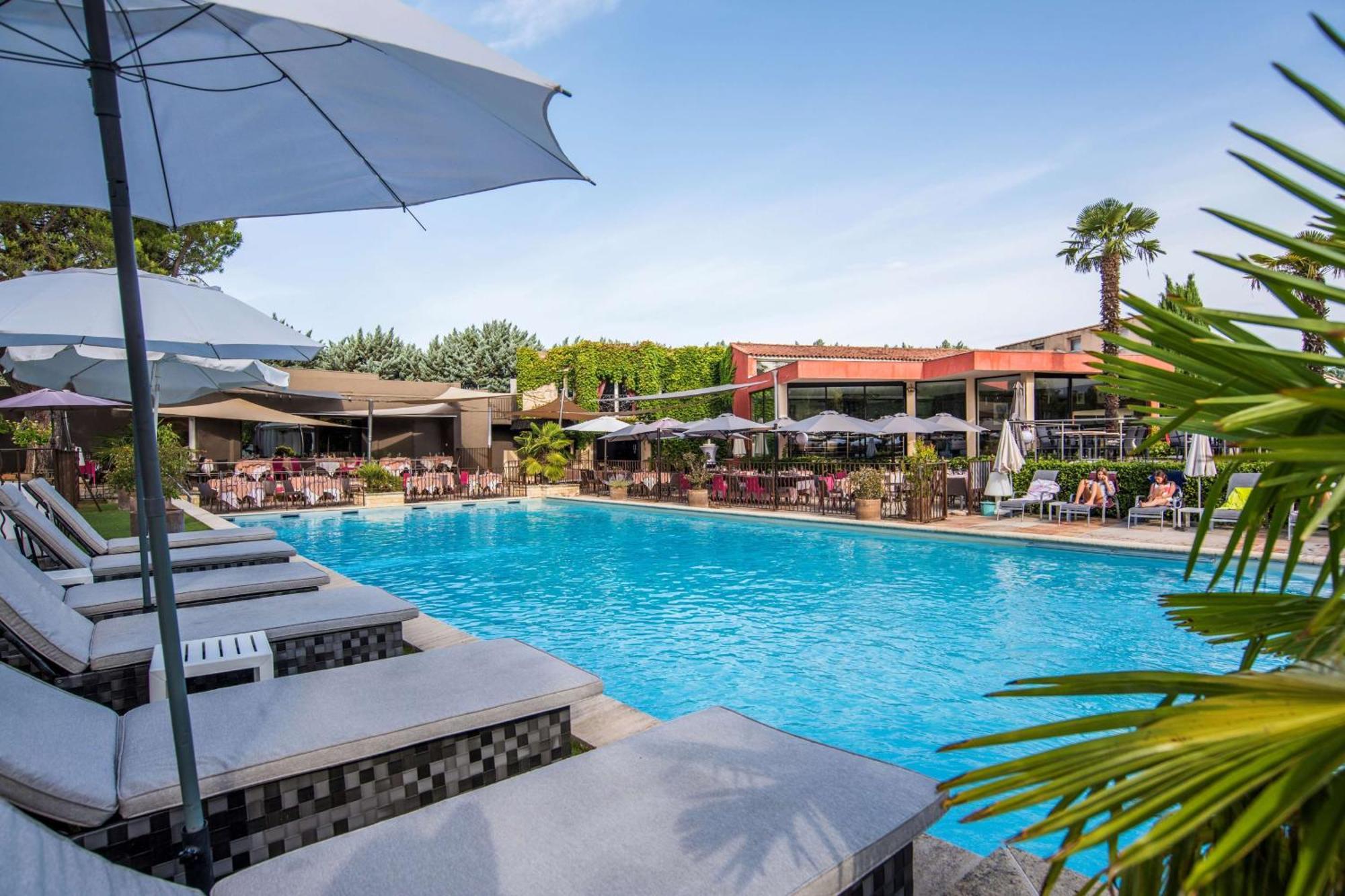 Best Western Sevan Parc Hotel Pertuis Eksteriør billede