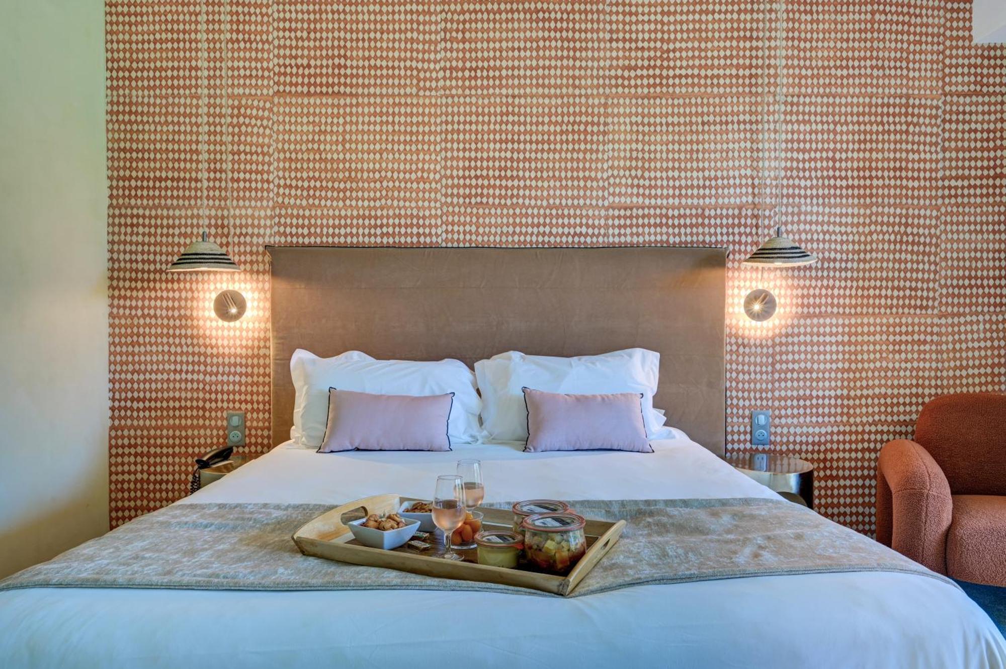 Best Western Sevan Parc Hotel Pertuis Eksteriør billede