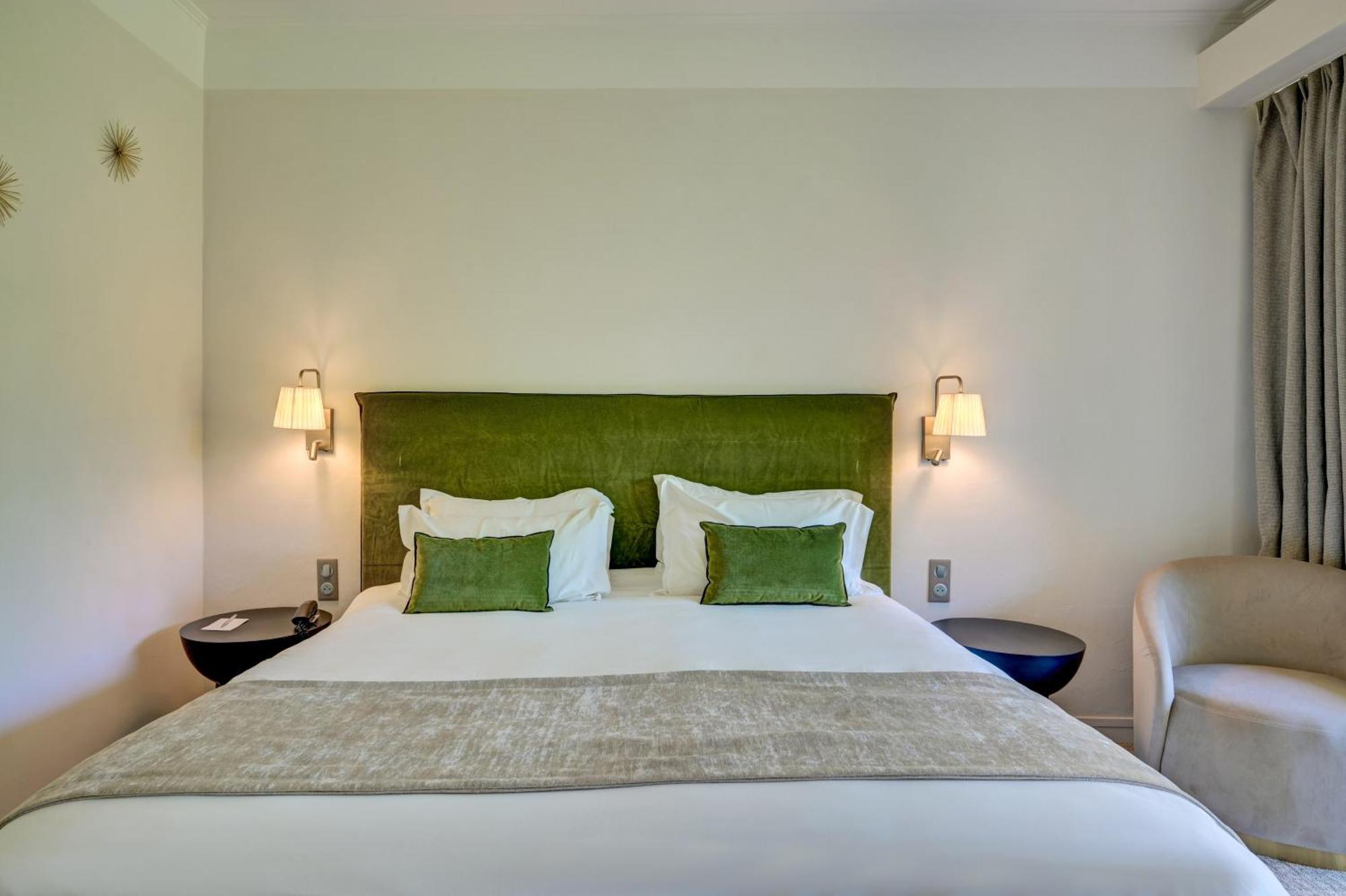 Best Western Sevan Parc Hotel Pertuis Eksteriør billede